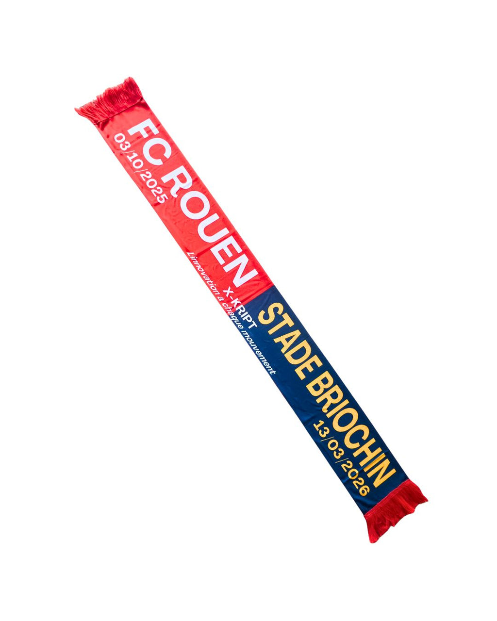 Écharpe de supporter du FCR contre l'équipe adverse